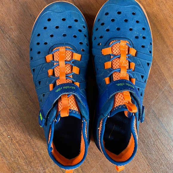 Stride Rite Other - Stride Rite water sneakers sz 2 kids